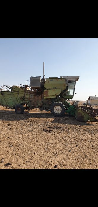 Комбайн сатылады