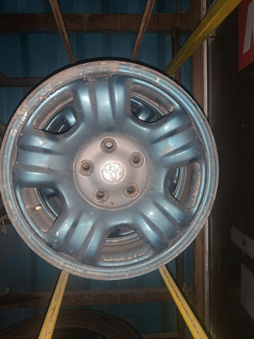 Запаска Toyota  1шт