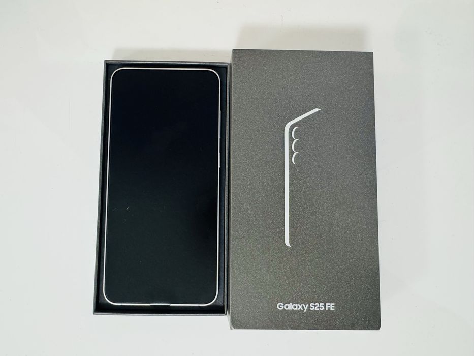 Samsung S25 FE - NOU