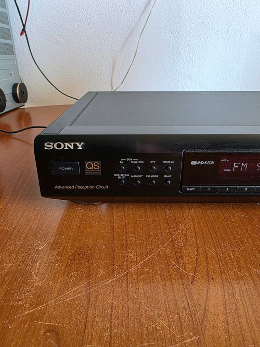 Tuner Sony ST-SE700 RDS EON FM/AM, Made in France. Impecabil!