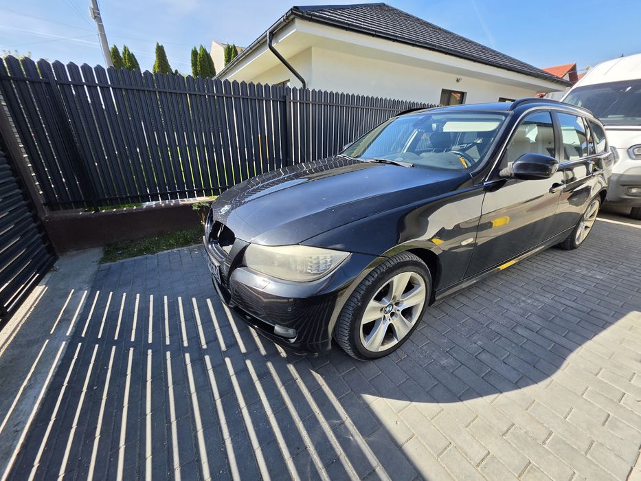 BMW Seria 3 330d xDrive E91 LCI | 245 CP | 4x4 | Automată | 2012