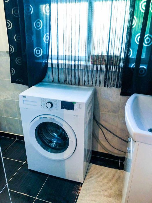 Дава се под наем Двустаен апартамент в Варна, Бриз - 60 кв.м за 425 € - Снимка #3