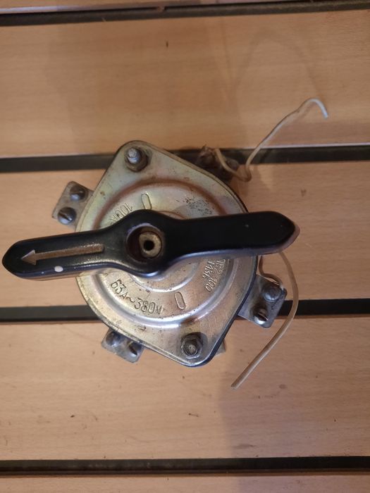 Выключатель пакетный 380