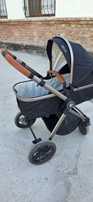 Продам детскую коляску в хорошем состоянии.