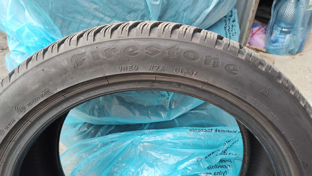 Anvelope iarna Firestone Winterhawk 4 235/45R19 99V XL