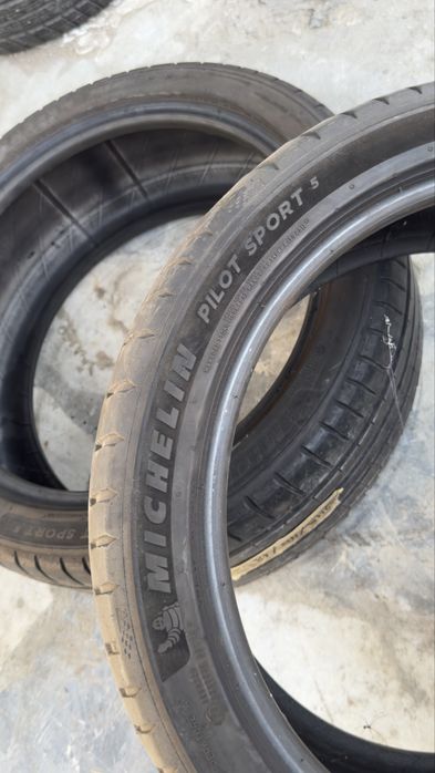2бр. Летни гуми Michelin 245/40/18