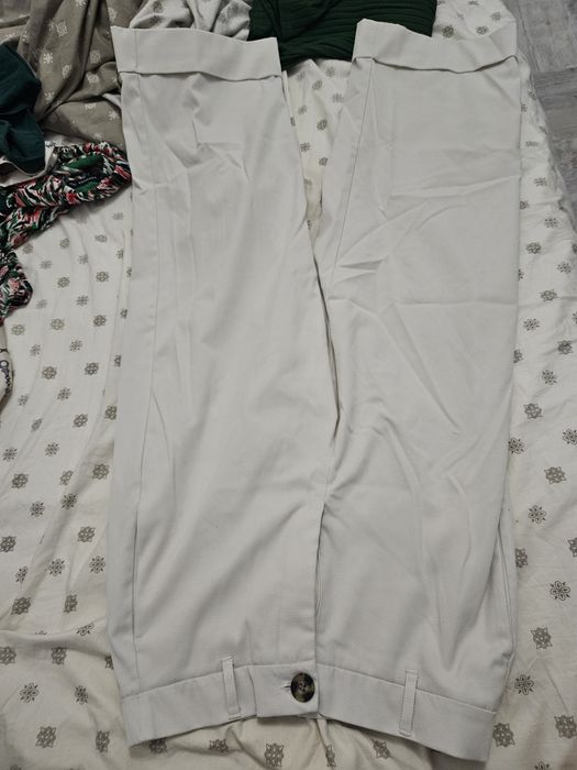 Pantaloni Zara marime M