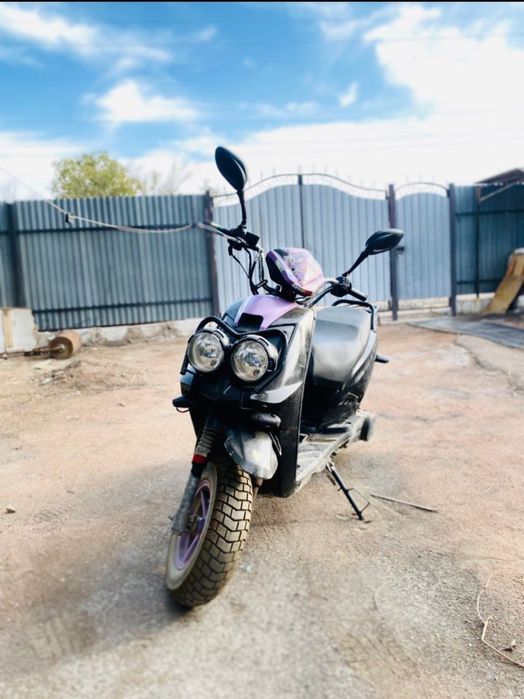 Продаеться мопед бумер