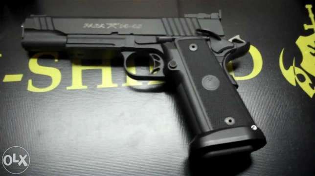 Pistol F. PUTERNIC COLT cu aer comprimat colt 4j AIRSOFT co2 (NOU)