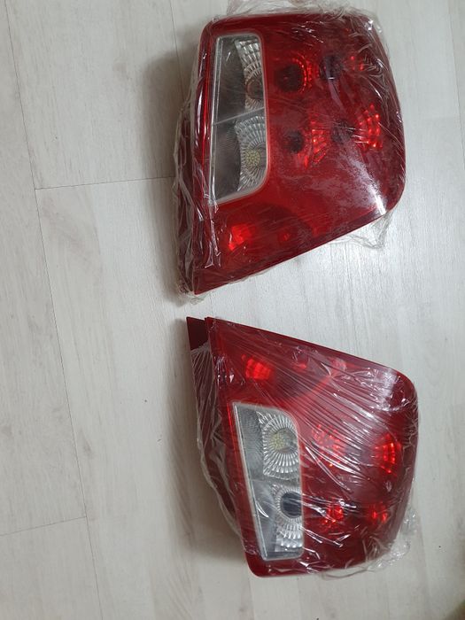 Задние стоп фары в комплекте. Оригинал. Ласетти