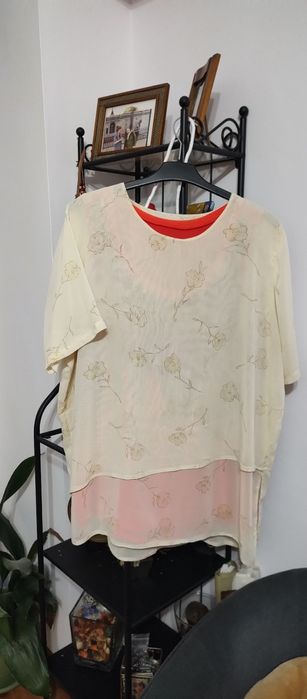 Vând rochii si bluze dama nr 52