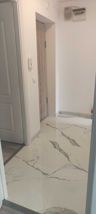 Închiriez apartament 2 camere