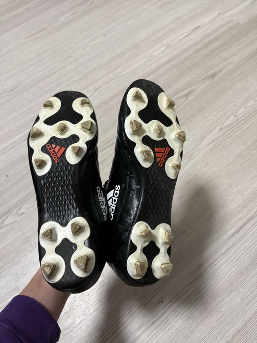 Ghete Adidas,purtate o singura data