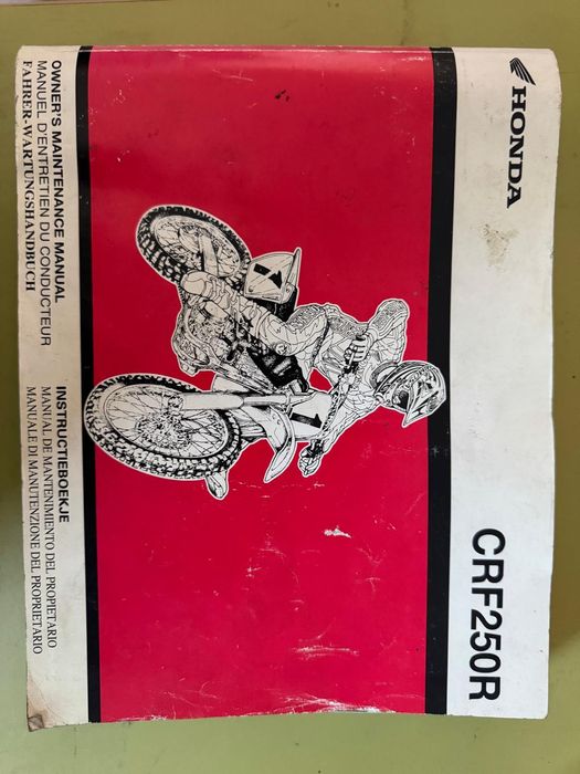 Honda CRF 250R - Motocros, 4T, în stare bună