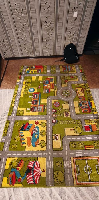 Продается детский ковер