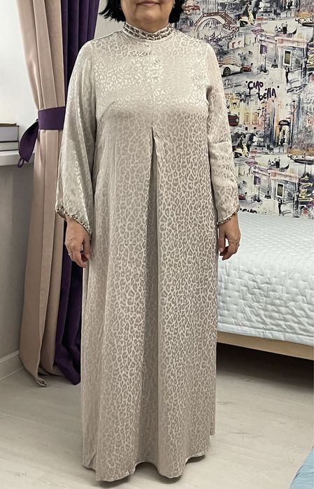 Вечернее платье макси шикарное