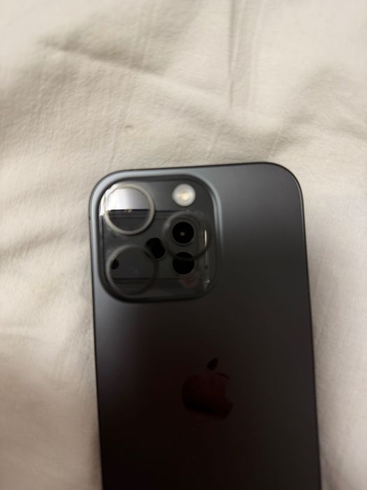 iPhone 16 pro 128 gb