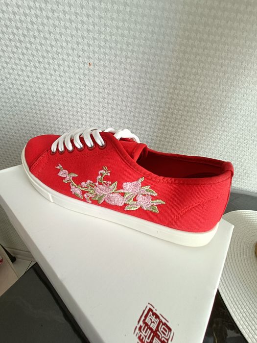 Продам размер 39