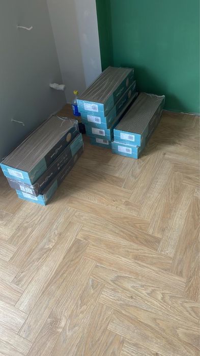 Продам ламинат Berry Alloc