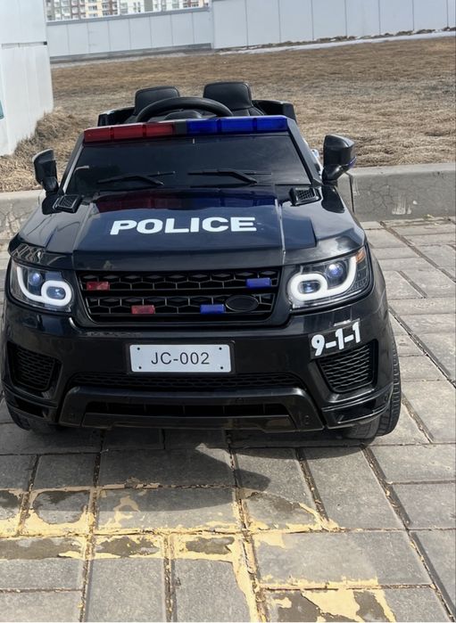 Продам детскую машину