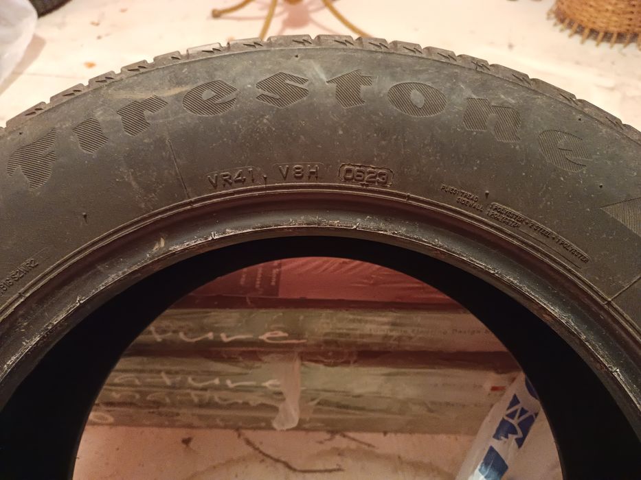 Vând anvelope vara 225 60 r17