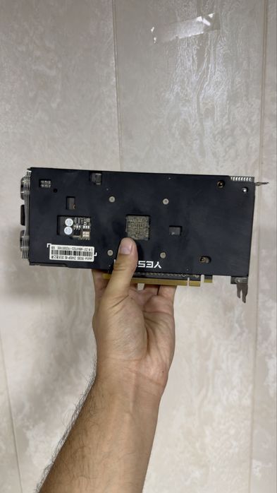 Продам видеокарту RX580 8GB