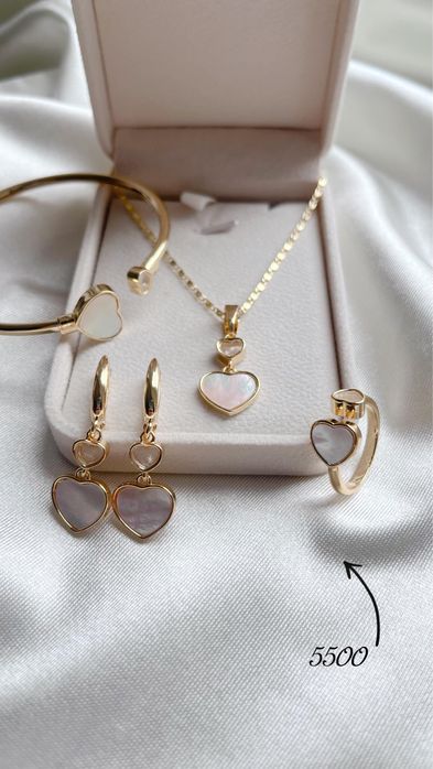 Украшение, бижутерия