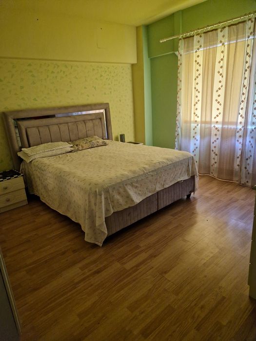 Vând apartament 2 camere.Centru.Rm .Vâlcea!
