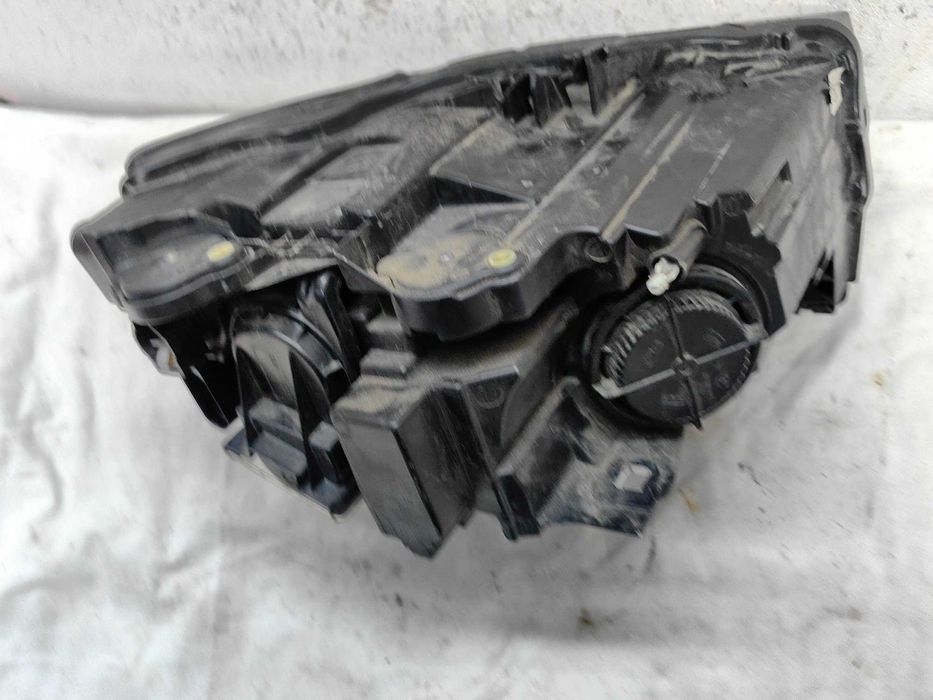 Оригинален фар Ауди Audi Q2