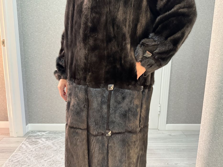 Продается норковая шуба