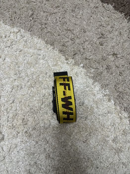 Curea Off White