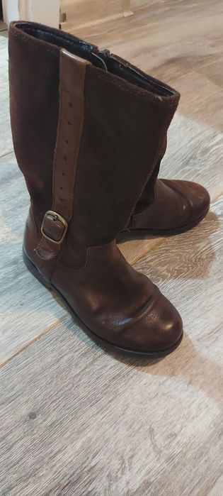 Cizmulițe piele fetite Clarks