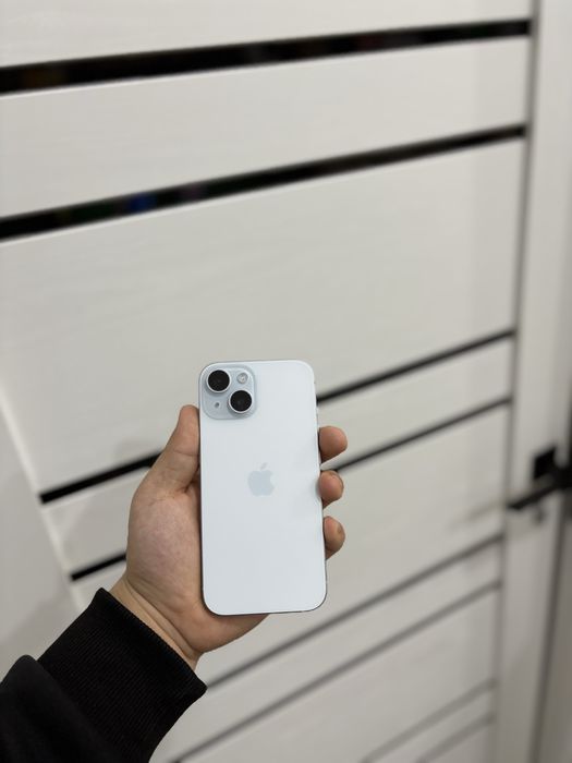 Продам айфон 15ьь