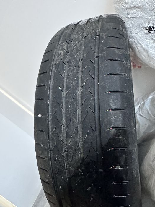 Vand cauciucuri aproape noi continental dacia duster/bigster