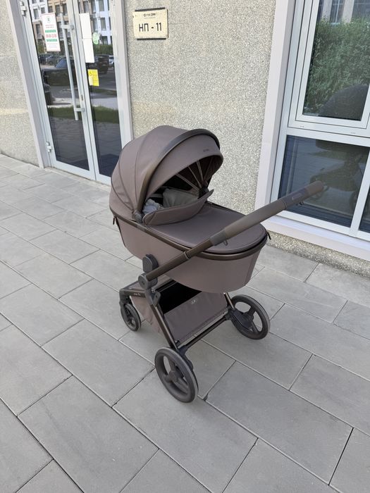 Продам коляску Anex flo