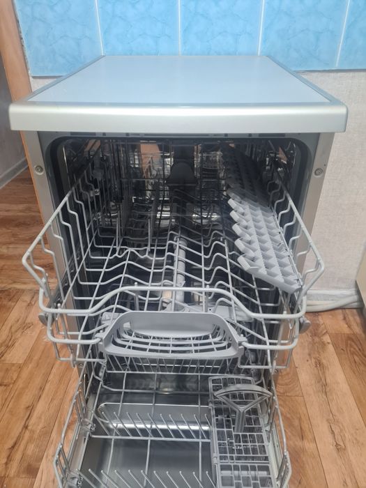 Посудомоечная машина