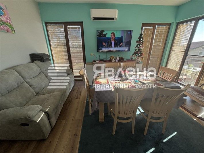 Курортна и туристическа сграда, подходяща за многофамилна къща