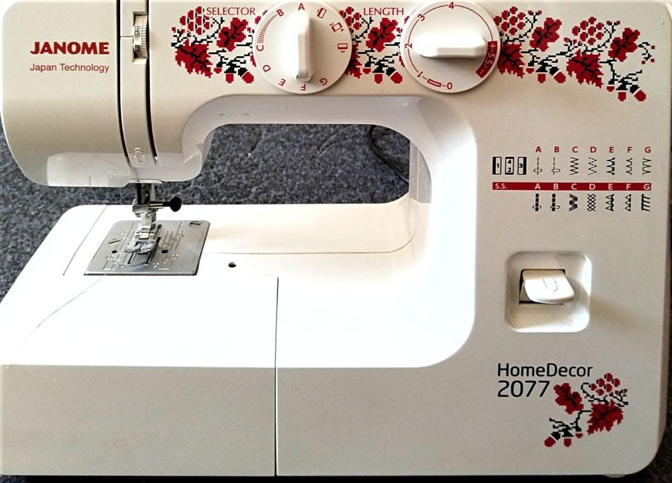 Janome chok moshina sotiladi