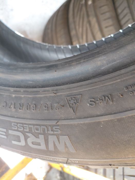 215/60/17C " Nokian 4бр.гуми
