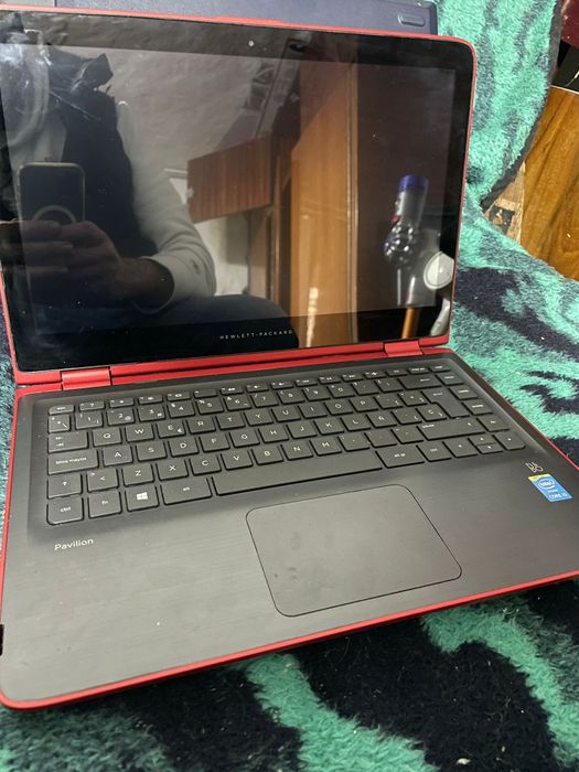 Lot laptopuri diferite probleme