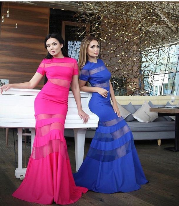 Продам платья