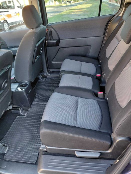Mazda 5 (CR1) 2.0 Diesel | 7 Locuri