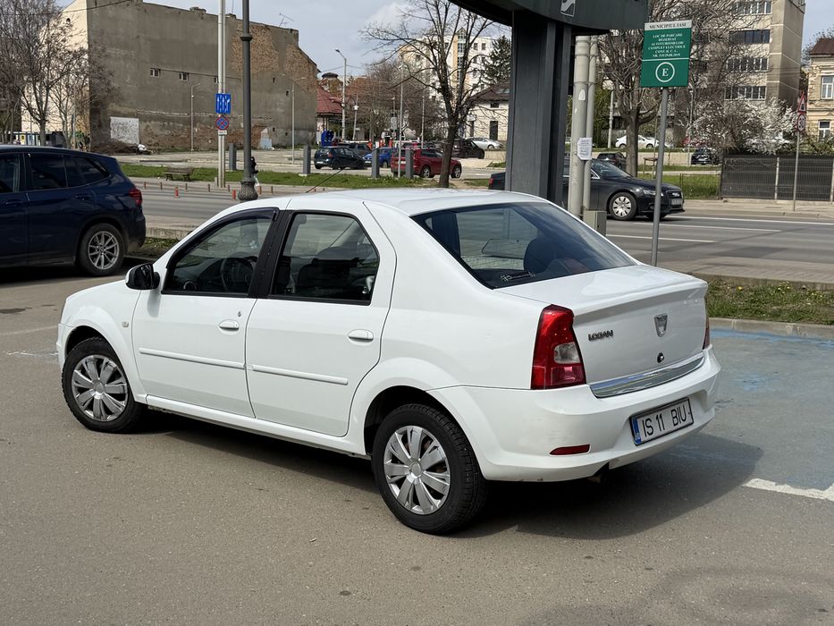 Dacia Logan 1.2 benzina an 2012