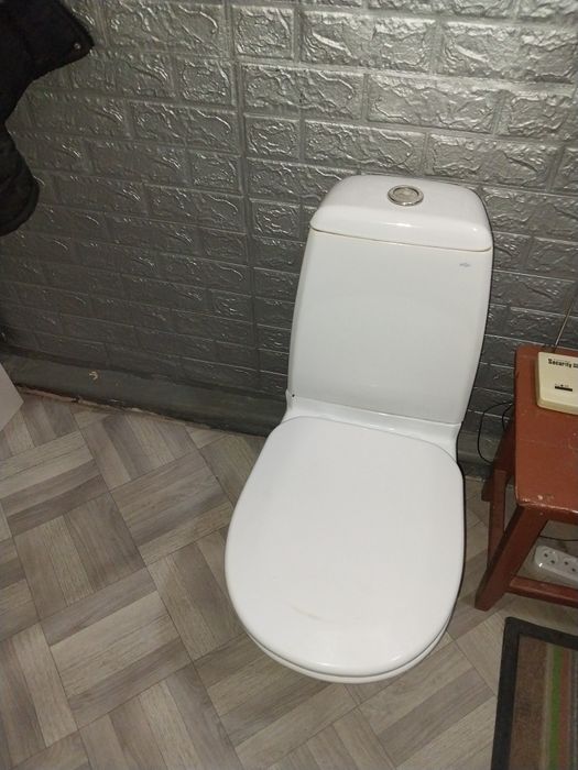 Продам Продам унитаз