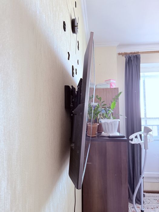 Продам телевизор