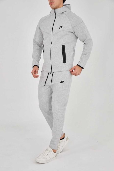 Trening Nike Tech Fleece, Model NOU 2026 -Calitate Premium baieti fete