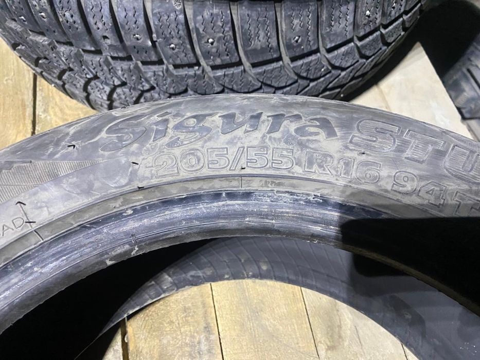 Зимние шины 205/55/R16