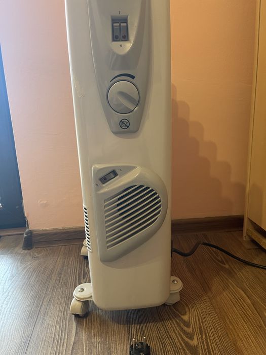 Маслен радиатор TESY 2500 W, девет ребра