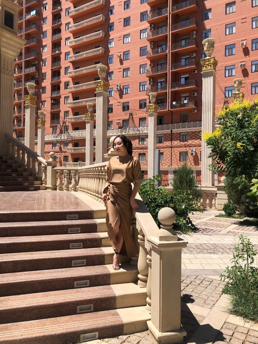 Вечернее платье размер М