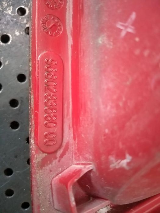 Stop tripla lampa dreapta citroen c2 jm 968028368000